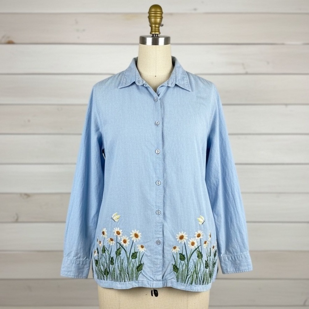 Vintage 90s Floral Embroidered Daisies Chambray Shirt 1X Blue 100% Cotton